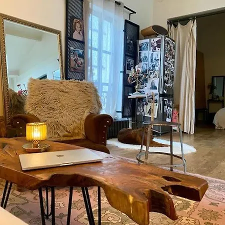 Bel Du 11 Eme Arrondissement De 아파트 *